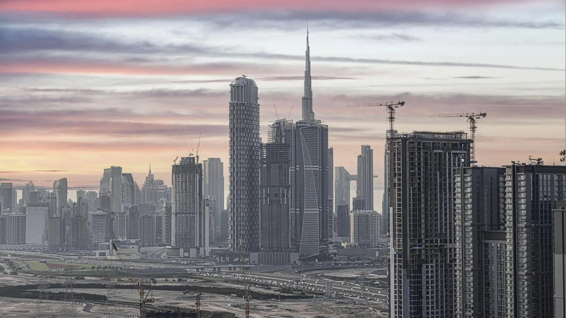 Easemytrip - Sobha Waves Luxury, 1Br Apt With Burj Khalifa View Dubai 0*,  United Arab Emirates
