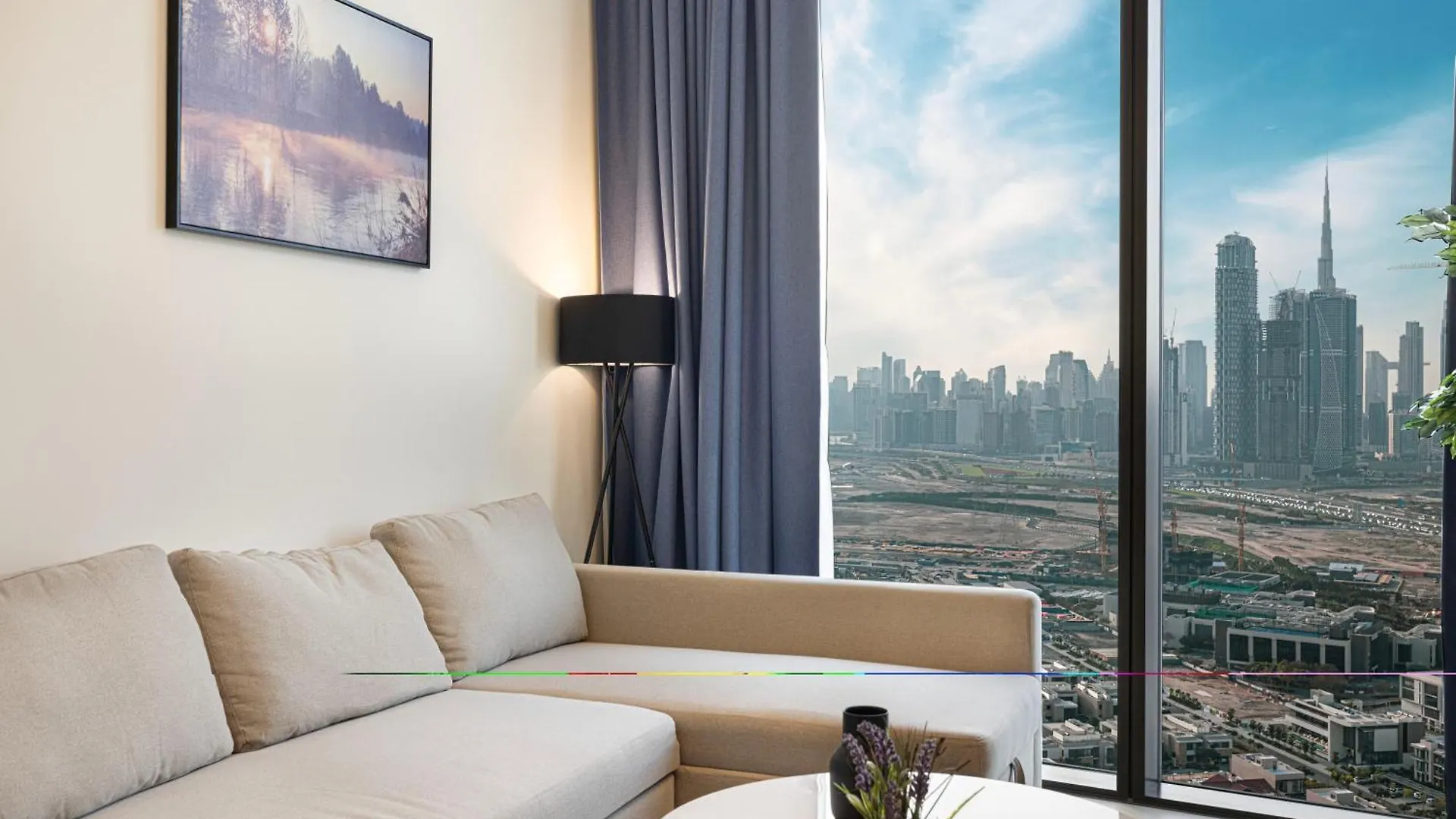 Easemytrip - Sobha Waves Luxury, 1Br Apt With Burj Khalifa View Dubai Apartment