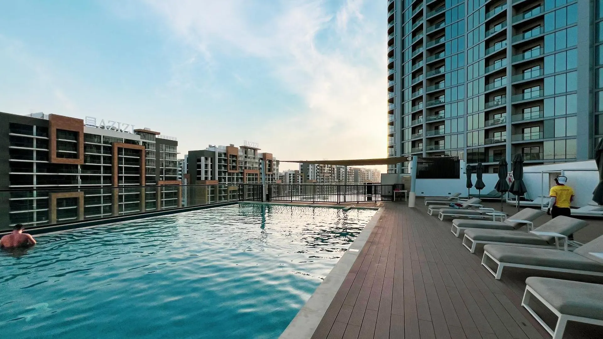 Apartment Easemytrip - Sobha Waves Luxury, 1Br Apt With Burj Khalifa View Dubai