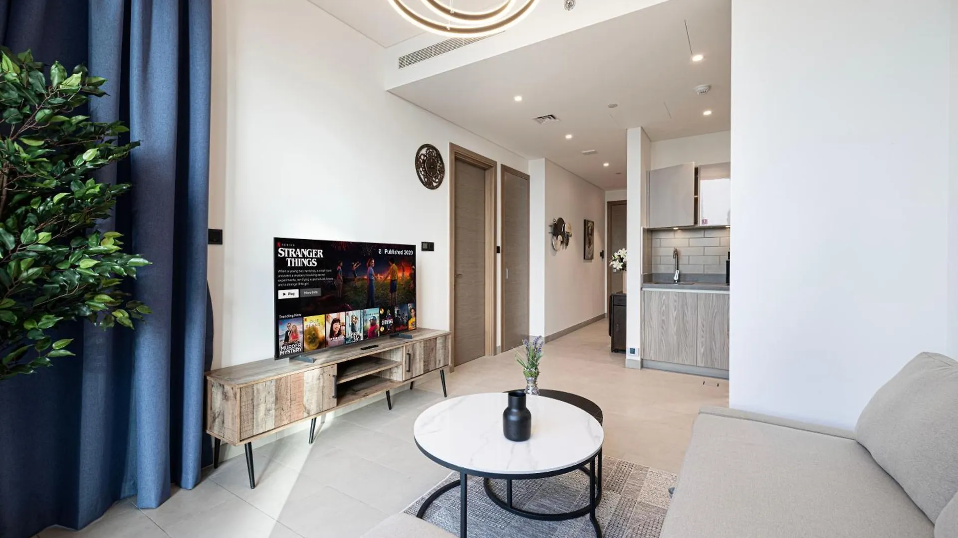 Apartment Easemytrip - Sobha Waves Luxury, 1Br Apt With Burj Khalifa View Dubai